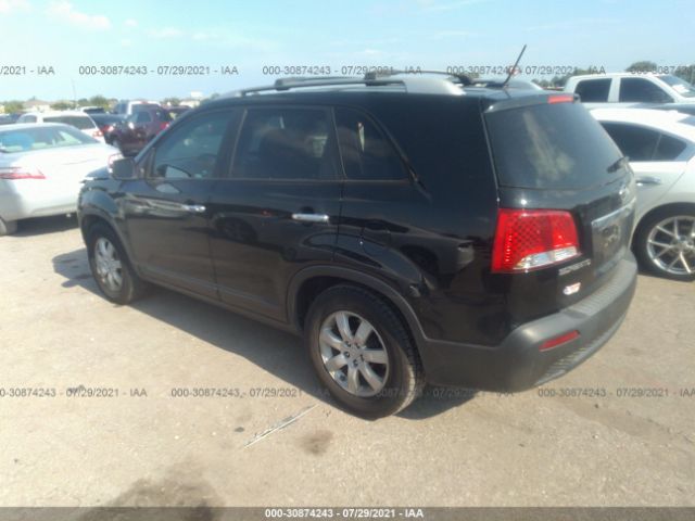 Photo 2 VIN: 5XYKT3A65DG340703 - KIA SORENTO 