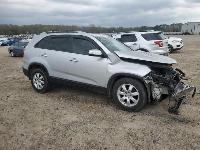 Photo 3 VIN: 5XYKT3A65DG410264 - KIA SORENTO LX 