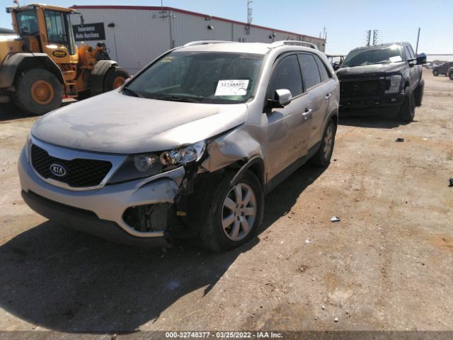 Photo 5 VIN: 5XYKT3A65DG413178 - KIA SORENTO 