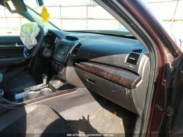 Photo 4 VIN: 5XYKT3A65EG429964 - KIA SORENTO 