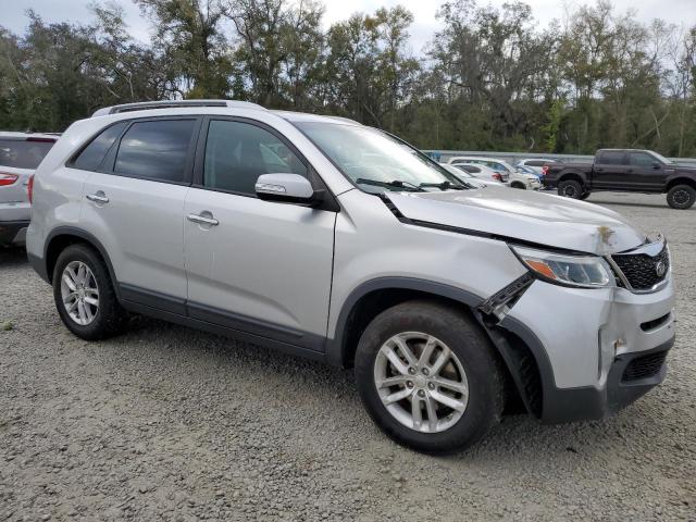 Photo 3 VIN: 5XYKT3A65EG433075 - KIA SORENTO 