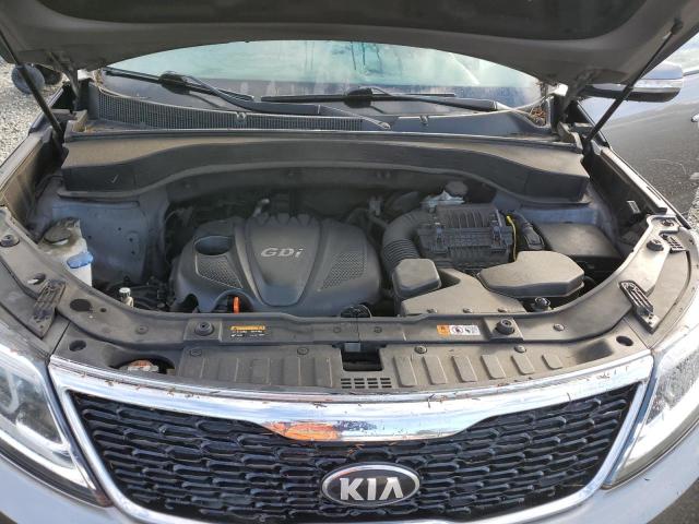 Photo 10 VIN: 5XYKT3A65EG473253 - KIA SORENTO LX 