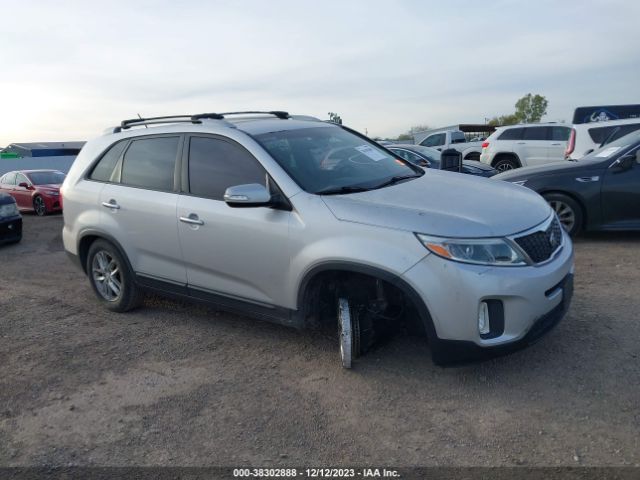 Photo 2 VIN: 5XYKT3A65EG478971 - KIA SORENTO 