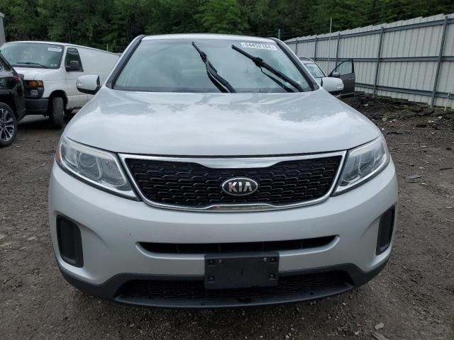 Photo 4 VIN: 5XYKT3A65FG568980 - KIA SORENTO 