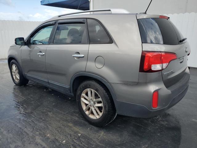 Photo 1 VIN: 5XYKT3A65FG623105 - KIA SORENTO LX 