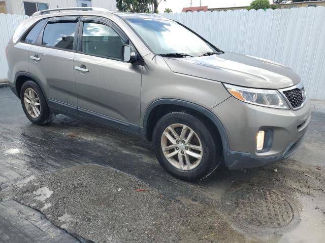 Photo 3 VIN: 5XYKT3A65FG623105 - KIA SORENTO LX 