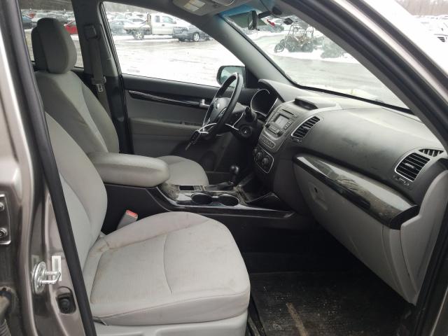 Photo 4 VIN: 5XYKT3A65FG656797 - KIA SORENTO LX 