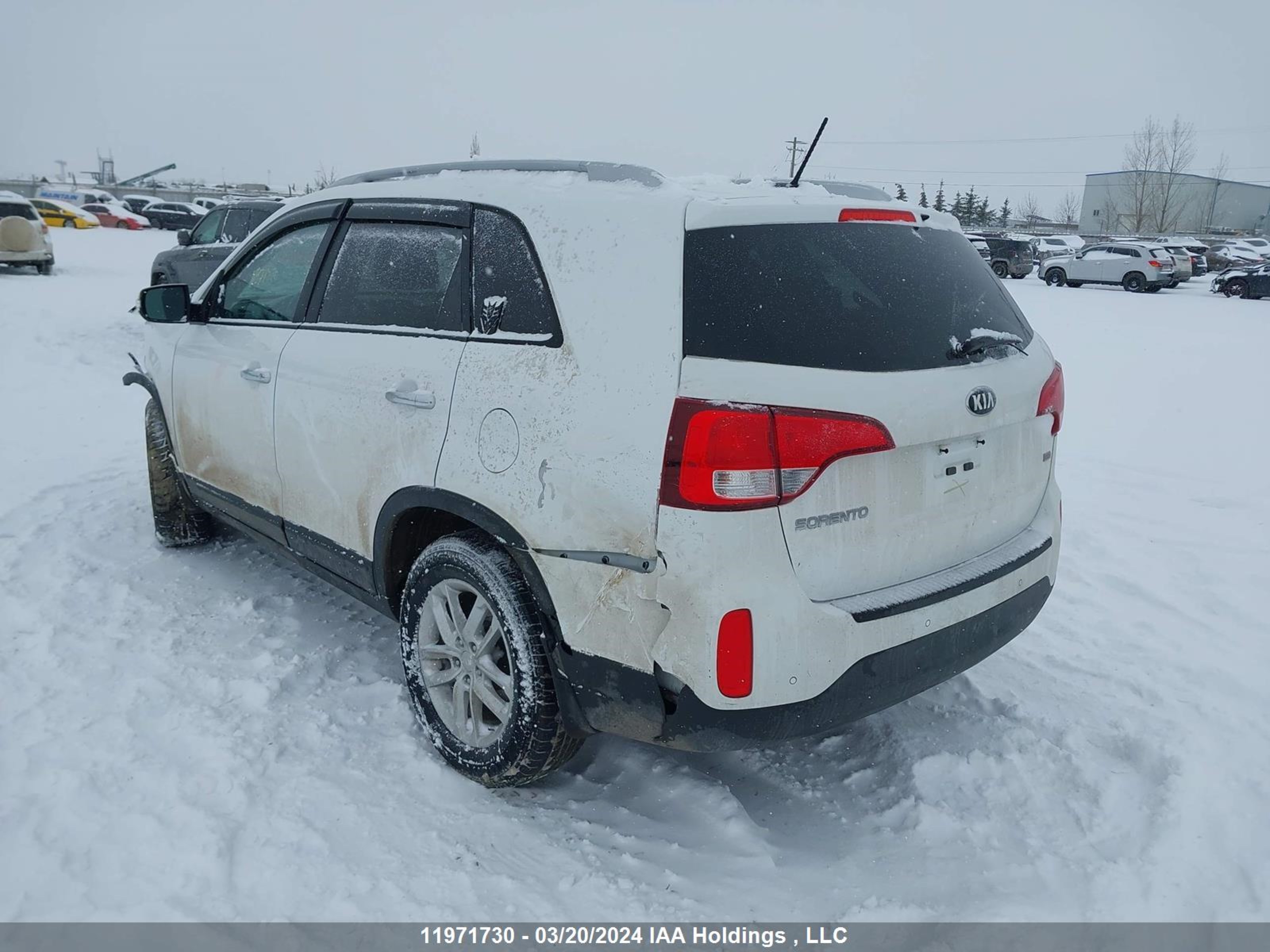 Photo 2 VIN: 5XYKT3A65FG658548 - KIA SORENTO 