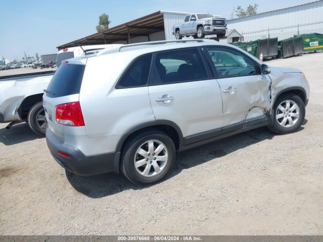 Photo 3 VIN: 5XYKT3A66CG294992 - KIA SORENTO 