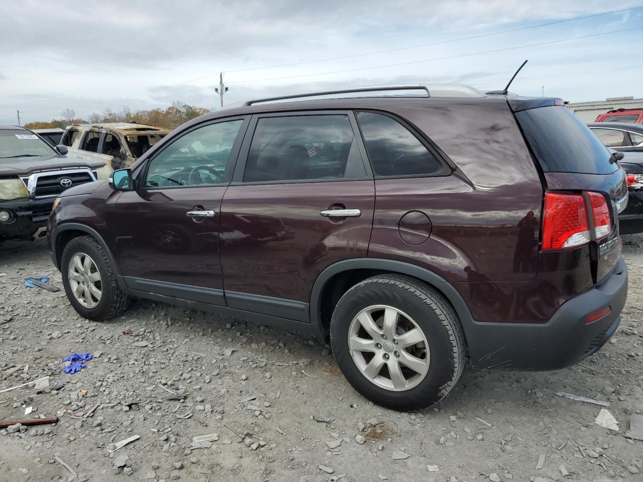 Photo 1 VIN: 5XYKT3A66CG305439 - KIA SORENTO 