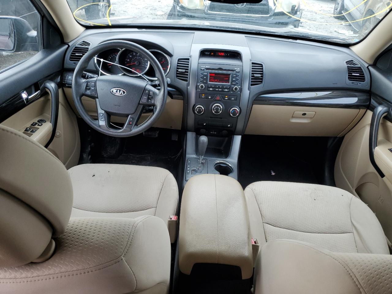 Photo 7 VIN: 5XYKT3A66CG305439 - KIA SORENTO 