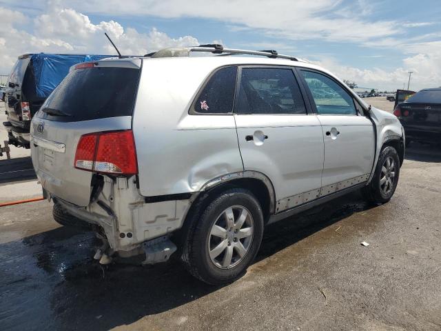 Photo 2 VIN: 5XYKT3A66DG346879 - KIA SORENTO LX 