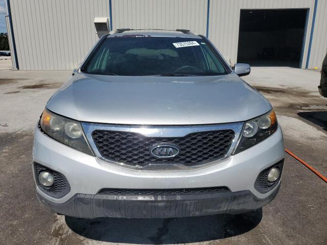 Photo 4 VIN: 5XYKT3A66DG346879 - KIA SORENTO LX 