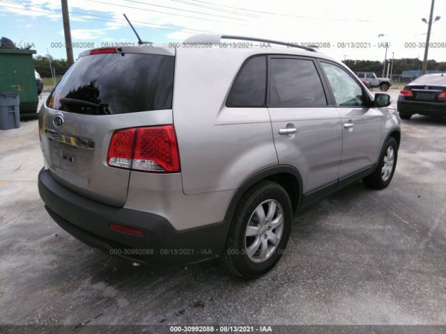 Photo 3 VIN: 5XYKT3A66DG358160 - KIA SORENTO 