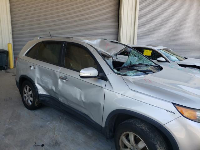 Photo 8 VIN: 5XYKT3A66DG392812 - KIA SORENTO LX 