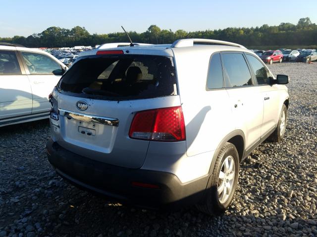 Photo 3 VIN: 5XYKT3A66DG407163 - KIA SORENTO LX 