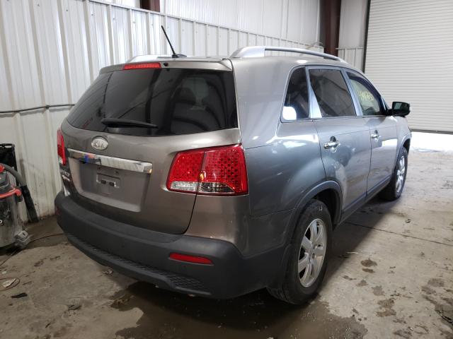 Photo 3 VIN: 5XYKT3A66DG408118 - KIA SORENTO LX 