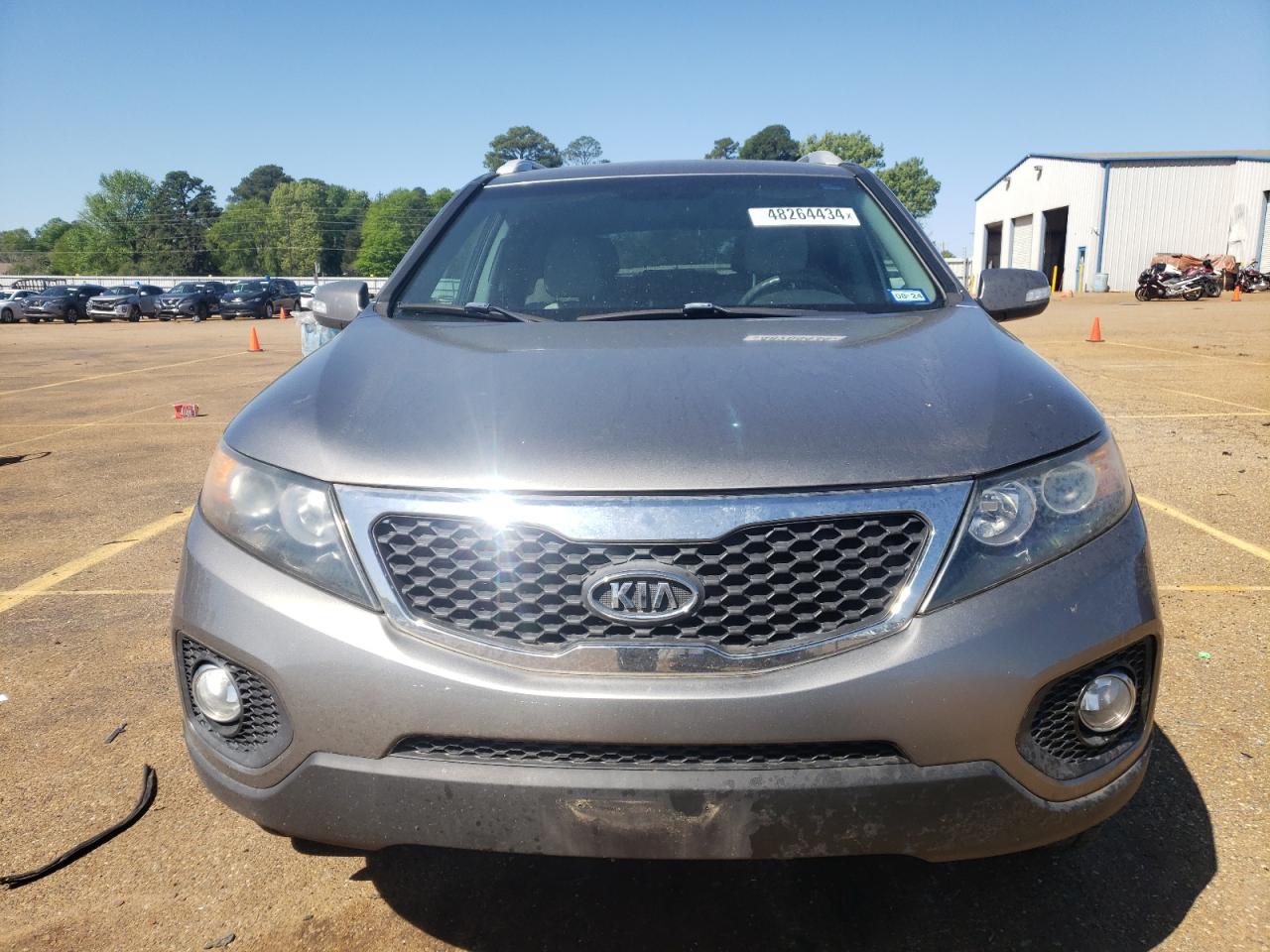 Photo 4 VIN: 5XYKT3A66DG412332 - KIA SORENTO 