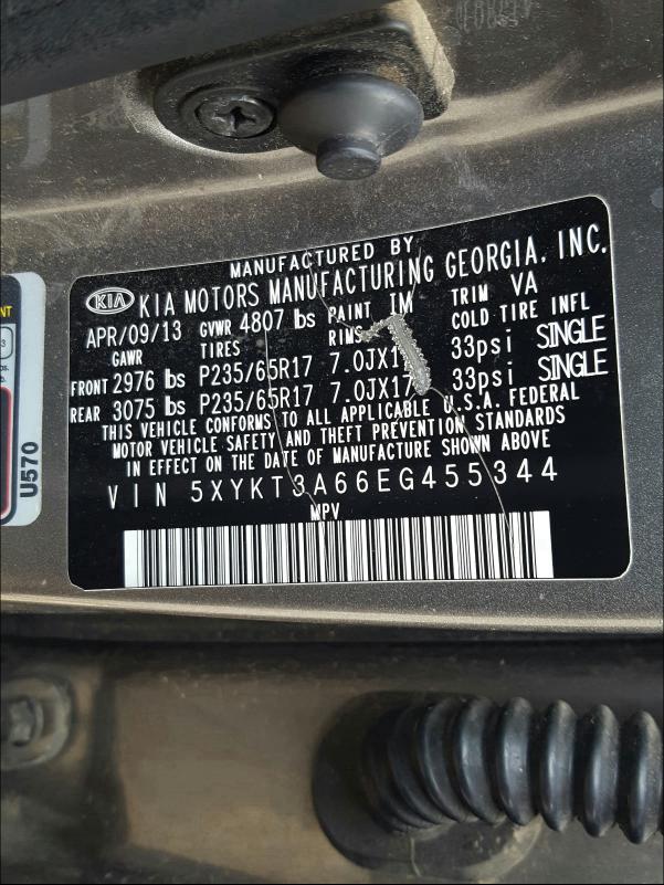 Photo 9 VIN: 5XYKT3A66EG455344 - KIA SORENTO LX 