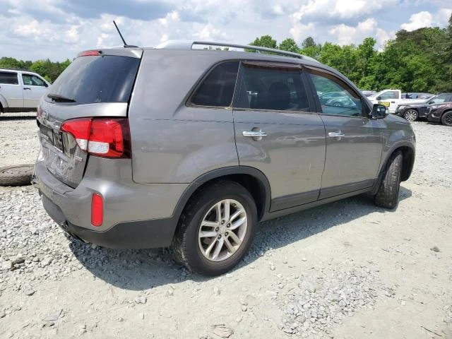 Photo 2 VIN: 5XYKT3A66EG512142 - KIA SORENTO LX 