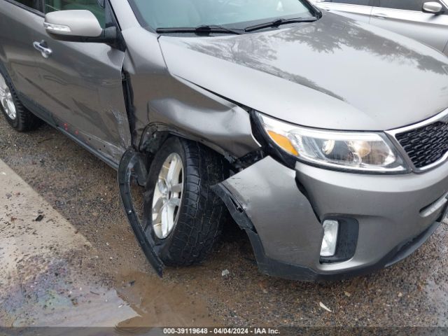 Photo 5 VIN: 5XYKT3A66EG517292 - KIA SORENTO 