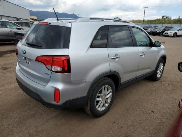 Photo 2 VIN: 5XYKT3A66FG566509 - KIA SORENTO LX 