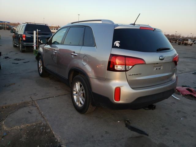 Photo 2 VIN: 5XYKT3A66FG618043 - KIA SORENTO LX 