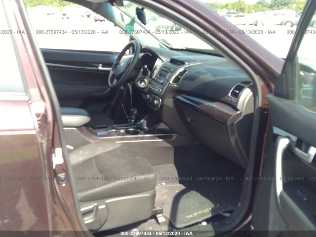 Photo 4 VIN: 5XYKT3A66FG623596 - KIA SORENTO 