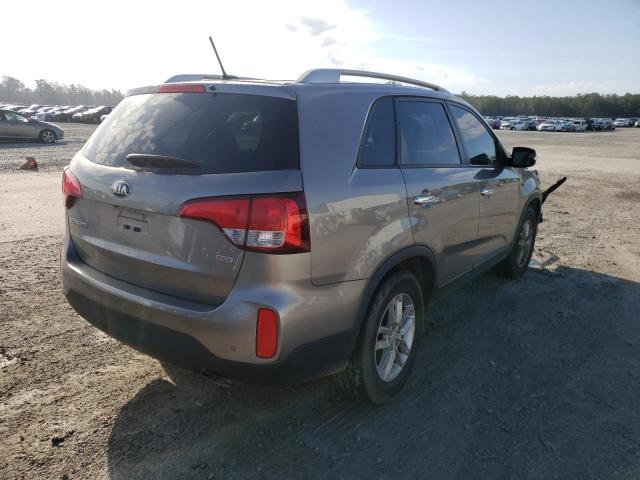 Photo 3 VIN: 5XYKT3A66FG658770 - KIA SORENTO LX 