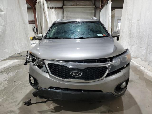 Photo 4 VIN: 5XYKT3A67CG228273 - KIA SORENTO 