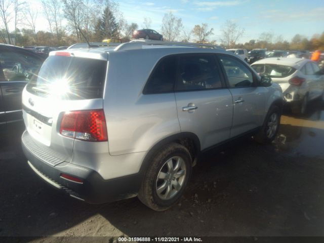 Photo 3 VIN: 5XYKT3A67CG299683 - KIA SORENTO 