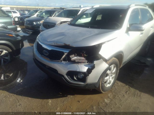 Photo 5 VIN: 5XYKT3A67CG299683 - KIA SORENTO 