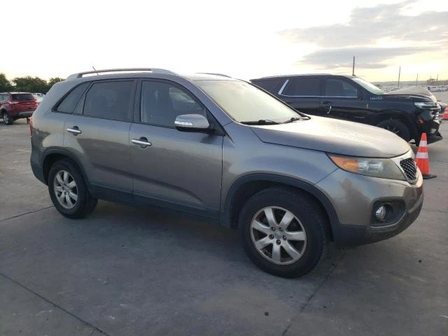 Photo 3 VIN: 5XYKT3A67CG308480 - KIA SORENTO BA 