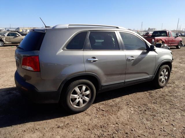 Photo 2 VIN: 5XYKT3A67DG339908 - KIA SORENTO 