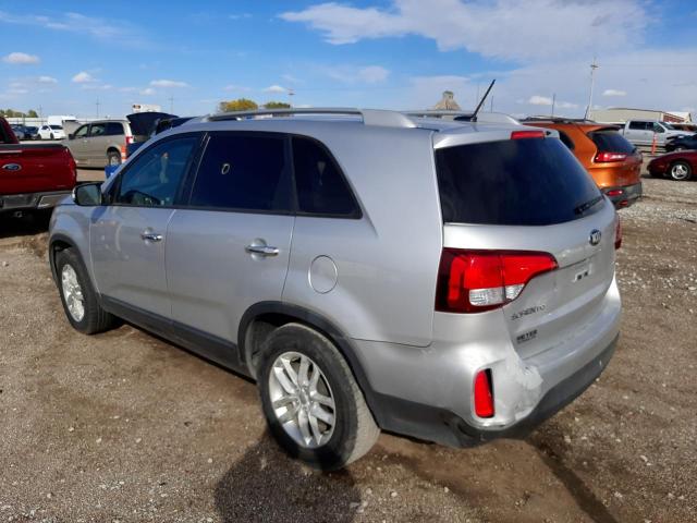 Photo 2 VIN: 5XYKT3A67EG497232 - KIA SORENTO LX 