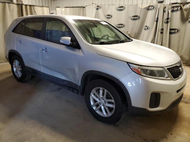 Photo 3 VIN: 5XYKT3A67EG507368 - KIA SORENTO LX 