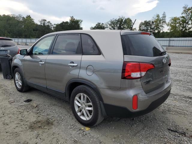 Photo 1 VIN: 5XYKT3A67FG550934 - KIA SORENTO LX 