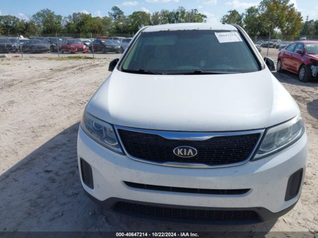 Photo 5 VIN: 5XYKT3A67FG574151 - KIA SORENTO 