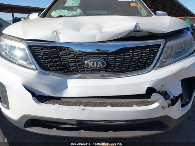 Photo 5 VIN: 5XYKT3A67FG599440 - KIA SORENTO 