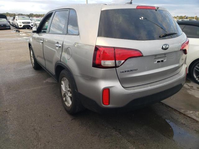 Photo 2 VIN: 5XYKT3A67FG622358 - KIA SORENTO LX 