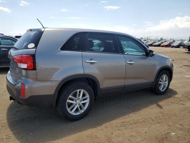 Photo 2 VIN: 5XYKT3A67FG631349 - KIA SORENTO 