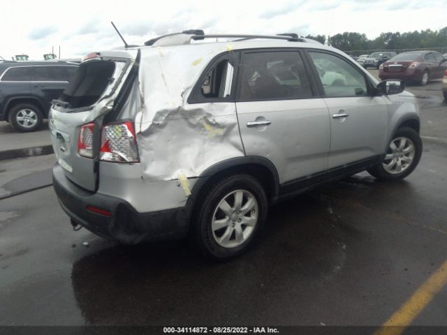 Photo 3 VIN: 5XYKT3A68DG339111 - KIA SORENTO 