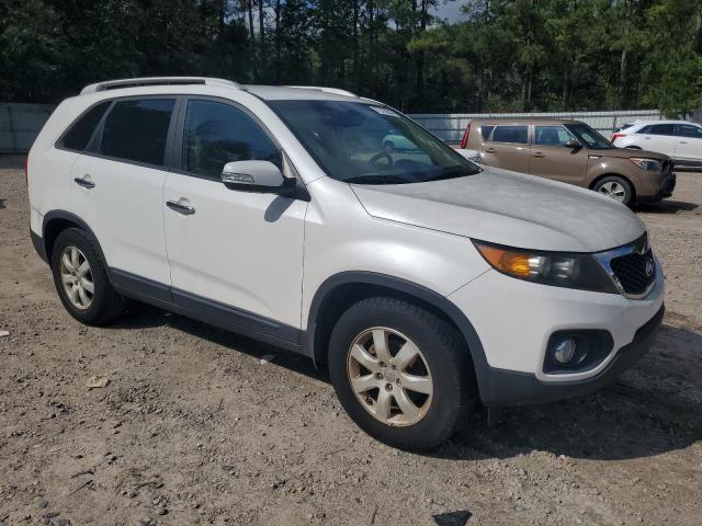 Photo 3 VIN: 5XYKT3A68DG392147 - KIA SORENTO LX 