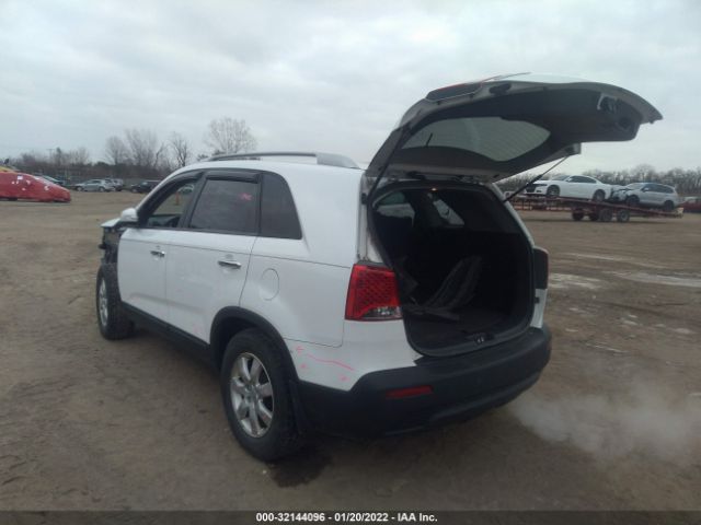 Photo 2 VIN: 5XYKT3A68DG408069 - KIA SORENTO 