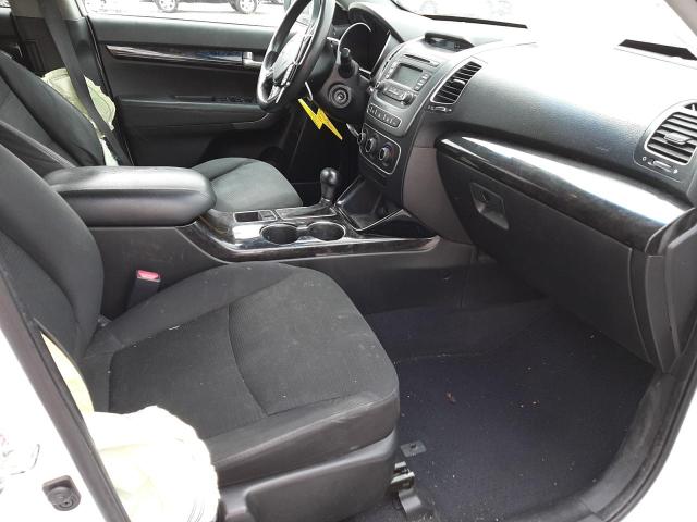 Photo 4 VIN: 5XYKT3A68EG426086 - KIA SORENTO LX 