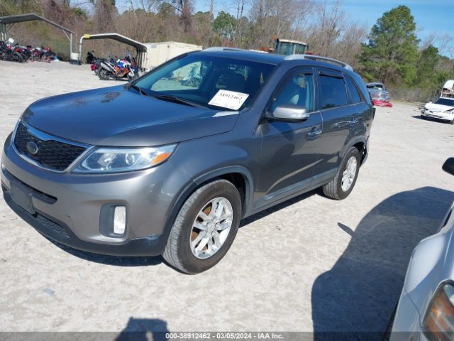 Photo 1 VIN: 5XYKT3A68FG554748 - KIA SORENTO 