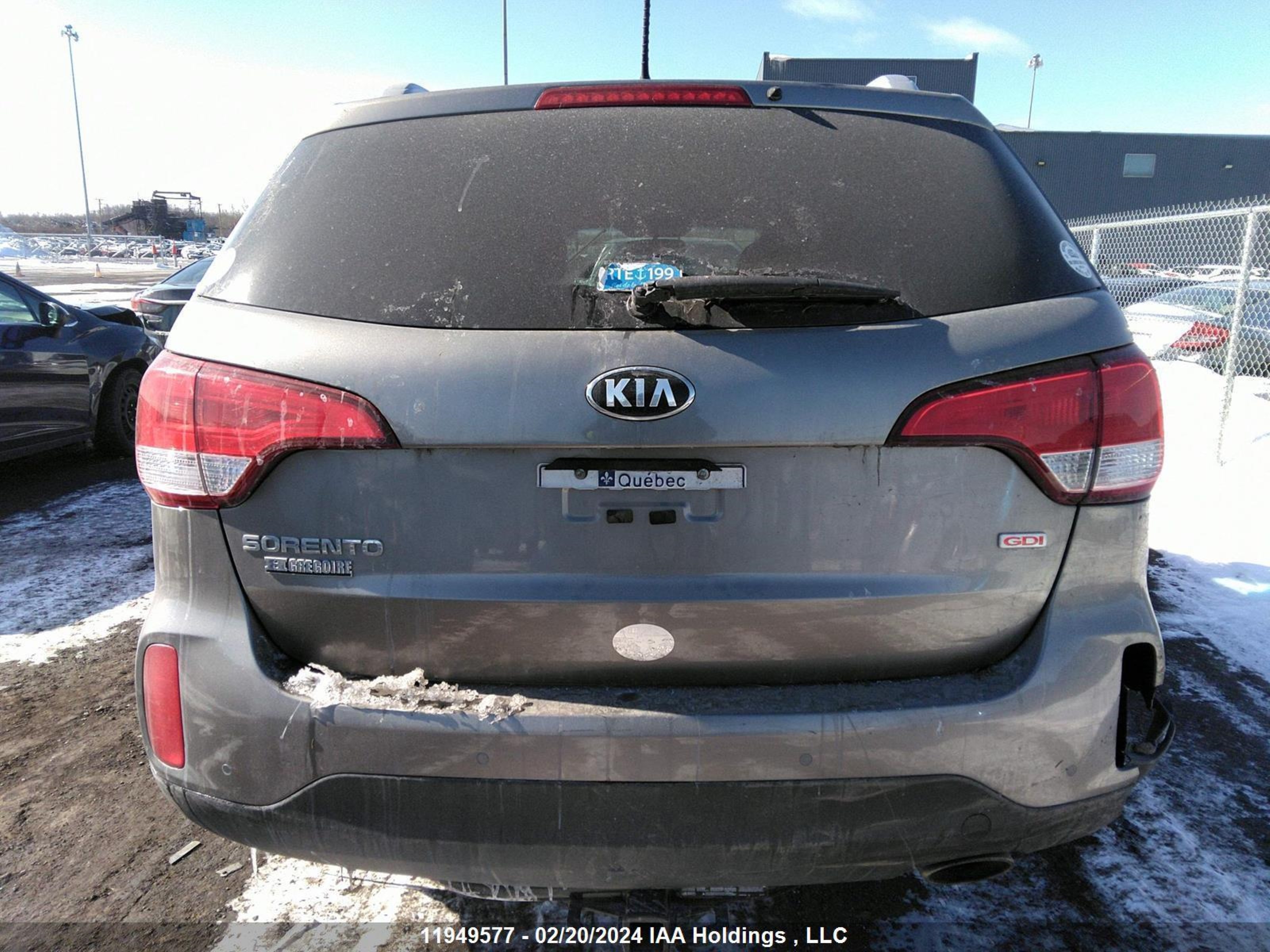 Photo 16 VIN: 5XYKT3A68FG556676 - KIA SORENTO 