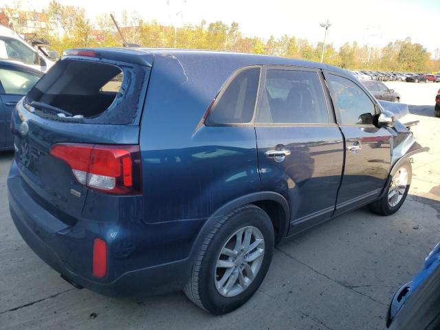 Photo 2 VIN: 5XYKT3A68FG589516 - KIA SORENTO LX 