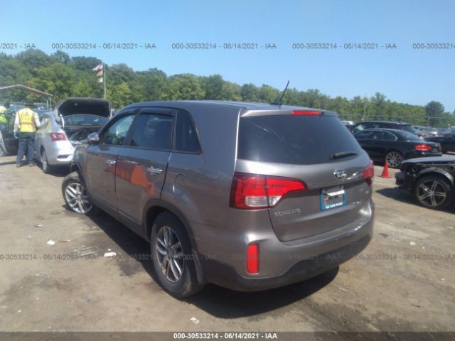 Photo 2 VIN: 5XYKT3A68FG619159 - KIA SORENTO 