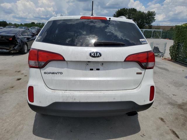 Photo 5 VIN: 5XYKT3A68FG637841 - KIA SORENTO LX 